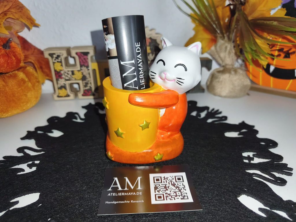 Herbstdeko Katze Pisi – Handgemachter Stiftehalter | AtelierMaya