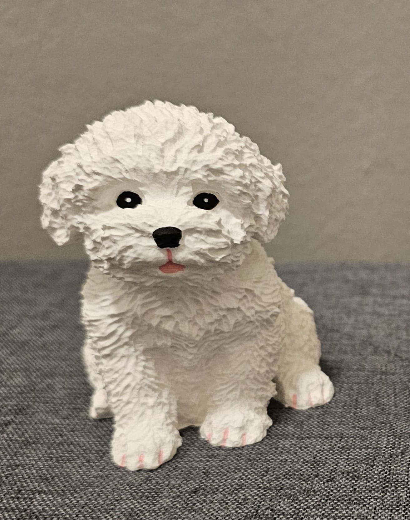 Handgemachte Bichon Hund Figur aus Keramik – Dekoration & Geschenkidee