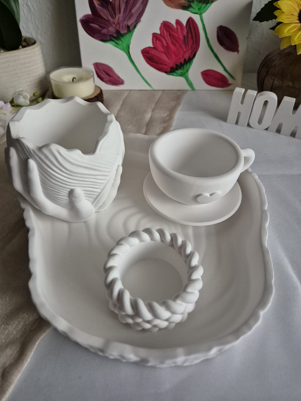 Handgemachtes Keramik Deko Set mit Vase, Tasse & Kerzenthalter – Elegante Home Deko in Weiß