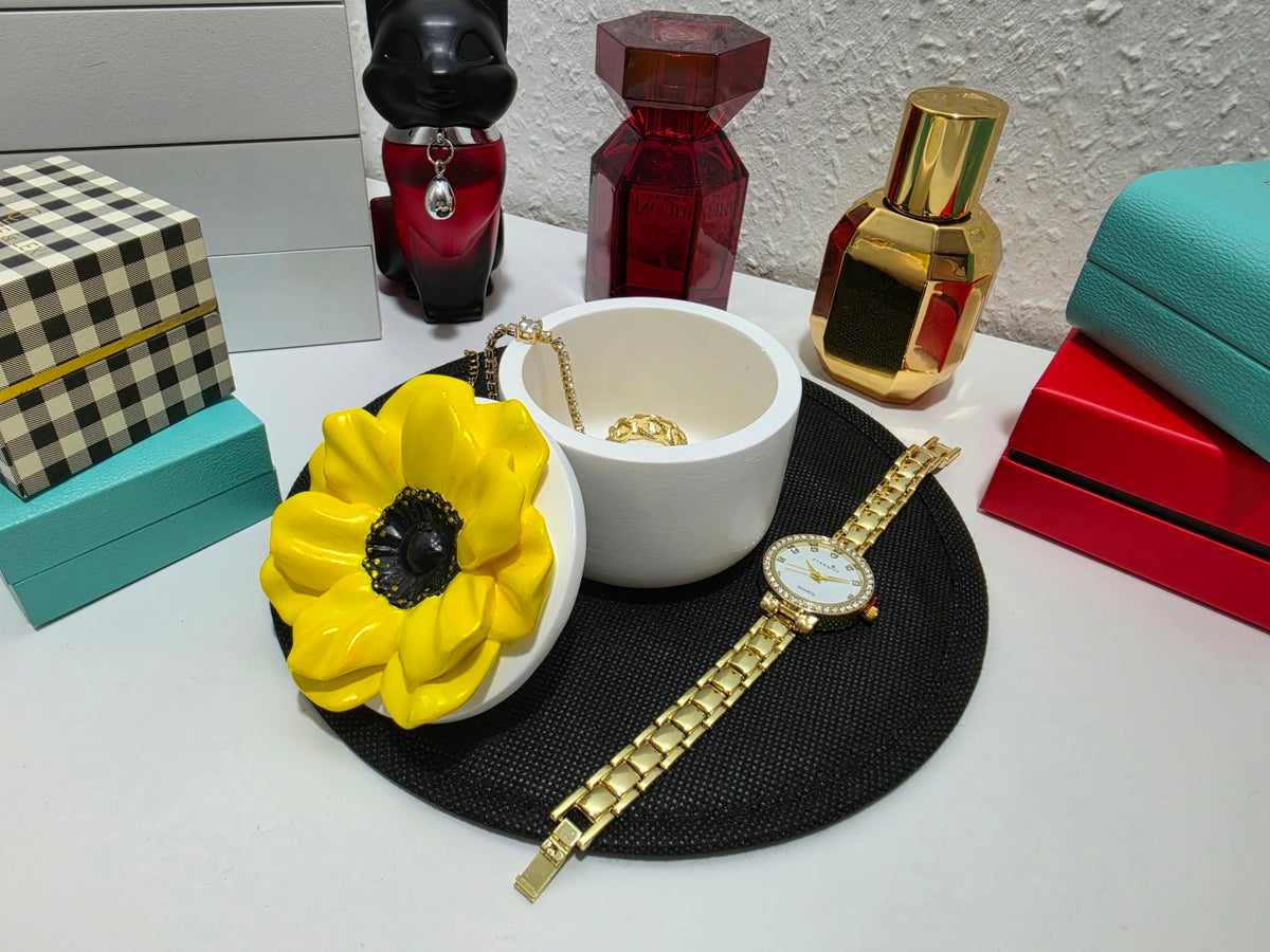 Gelbe Blumen-Schmuckdose mit Deckel – Handgemachte Aufbewahrungsdose