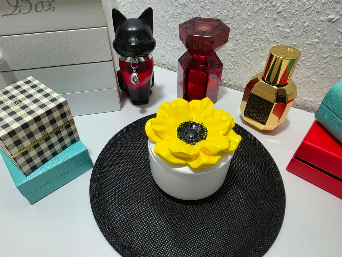 Gelbe Blumen-Schmuckdose mit Deckel – Handgemachte Aufbewahrungsdose