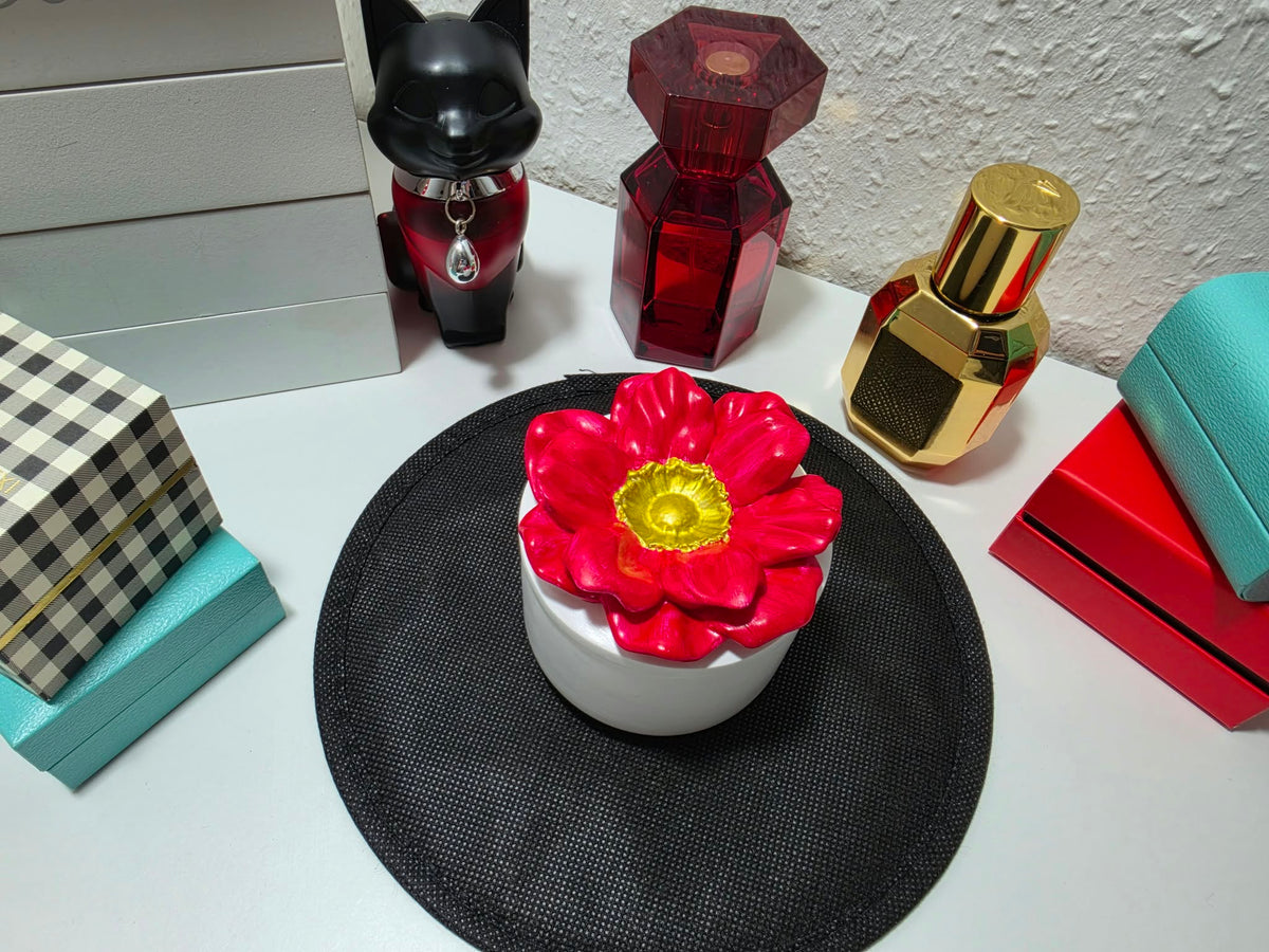 Blumen-Schmuckdose Rot-Gold mit Deckel – Handgemachte Aufbewahrungsdose