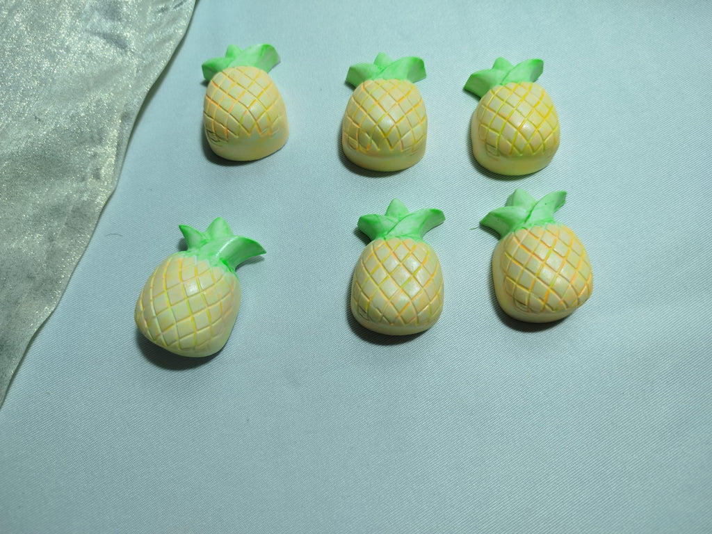 Leuchtende Ananas Magnete – Set (6 Stück) | Glow in the Dark | Handgemachte Deko
