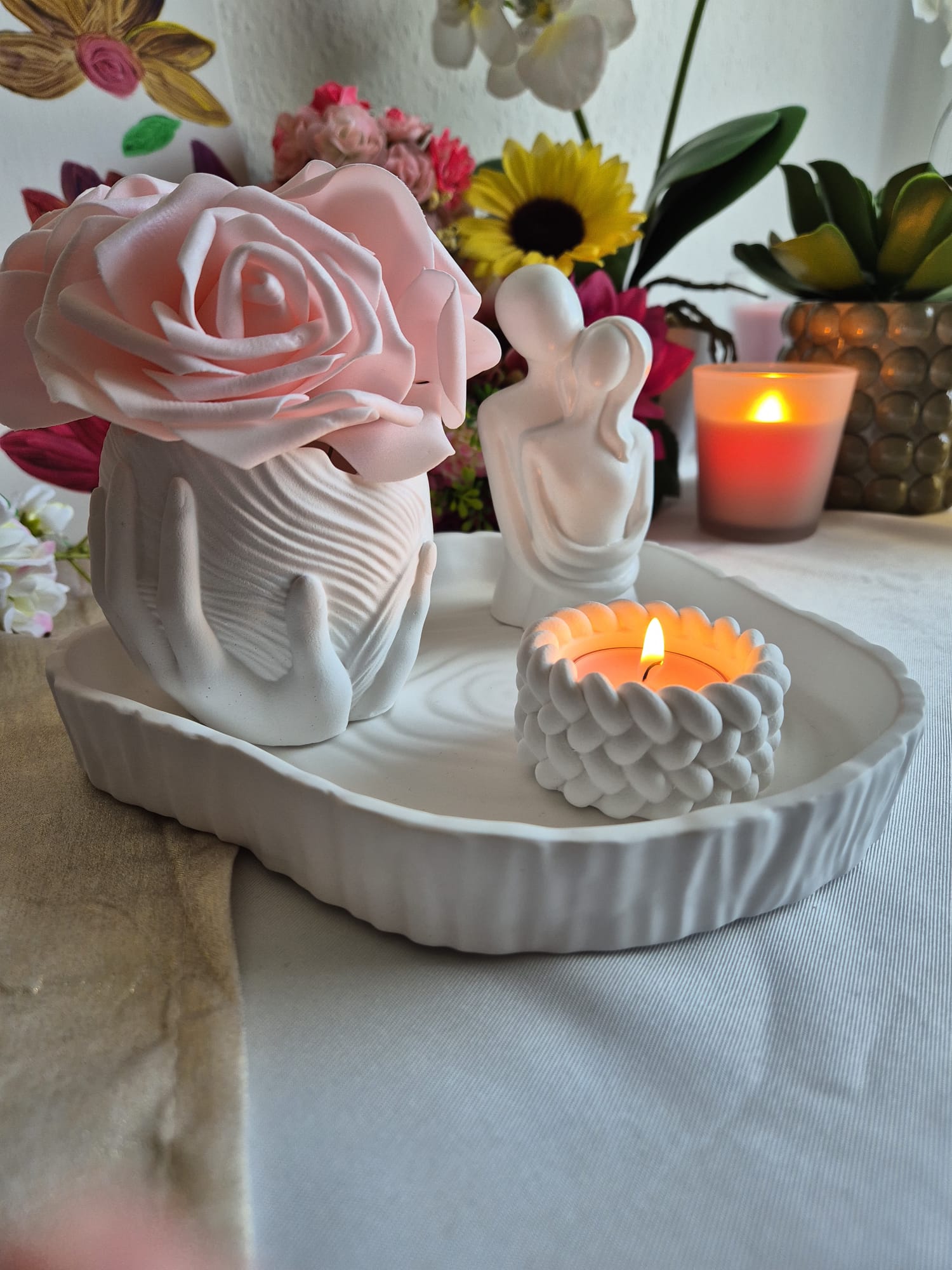 Romantisches Keramik Deko Set Handmade – Modernes Tablett mit Paarfigur, Vase & Kerzenhalter