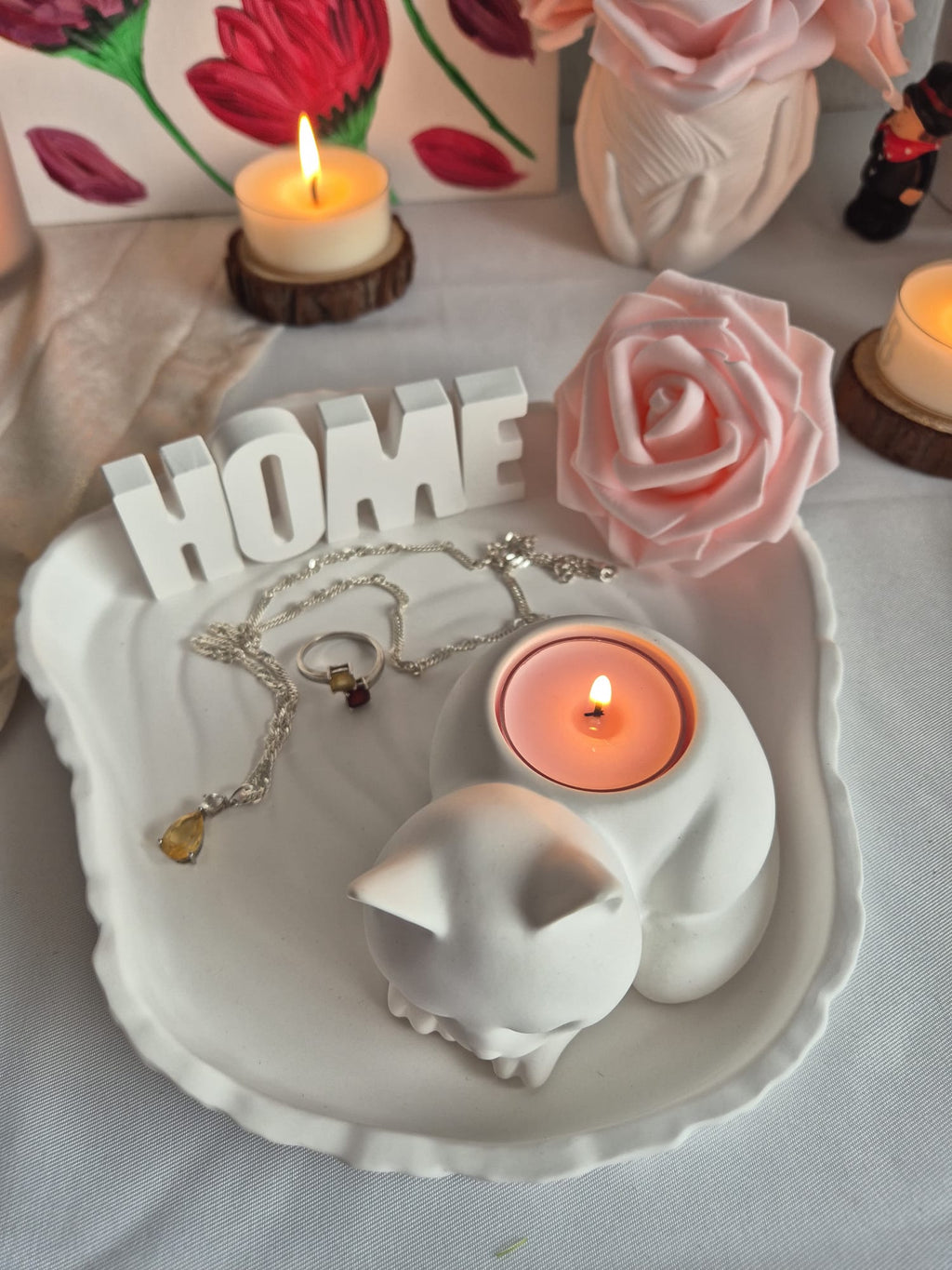 Handgemachtes Katzen Deko Set mit Tablett & HOME Schriftzug – Elegante Keramik Dekoration für Zuhause