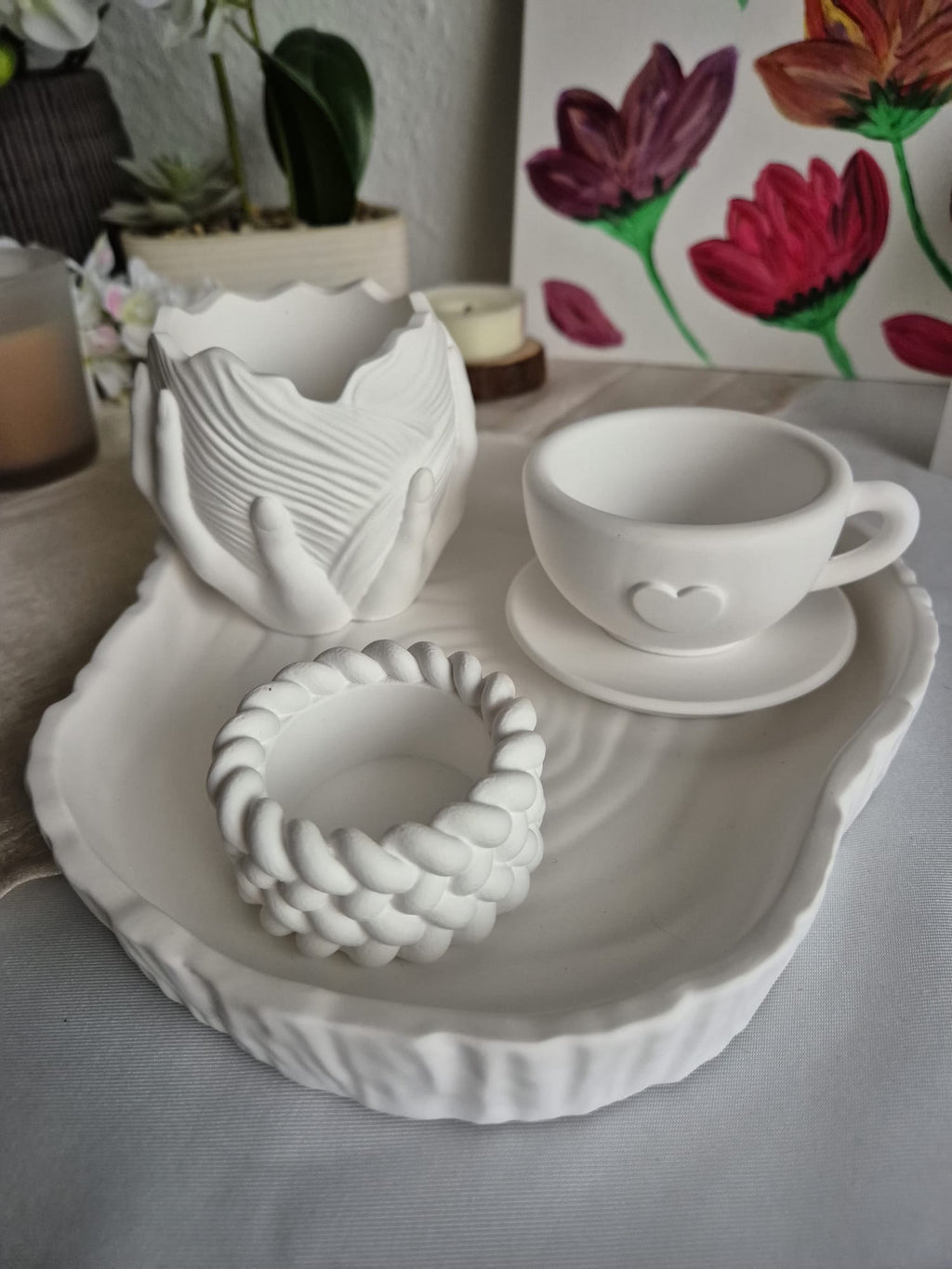 Handgemachtes Keramik Deko Set mit Vase, Tasse & Kerzenthalter – Elegante Home Deko in Weiß
