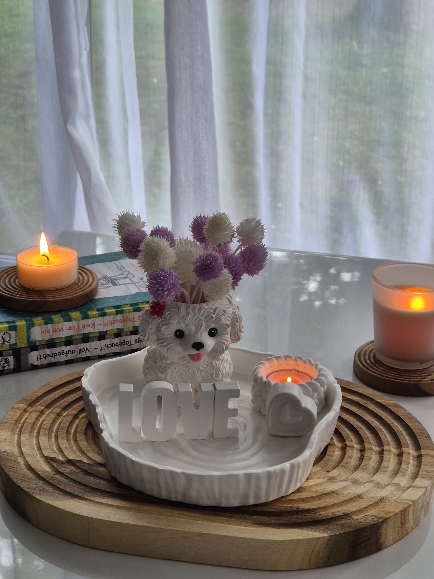 Handgemachtes Hunde Deko Set mit Tablett & LOVE Schriftzug – Elegante Keramik Geschenkidee für Hundeliebhaber