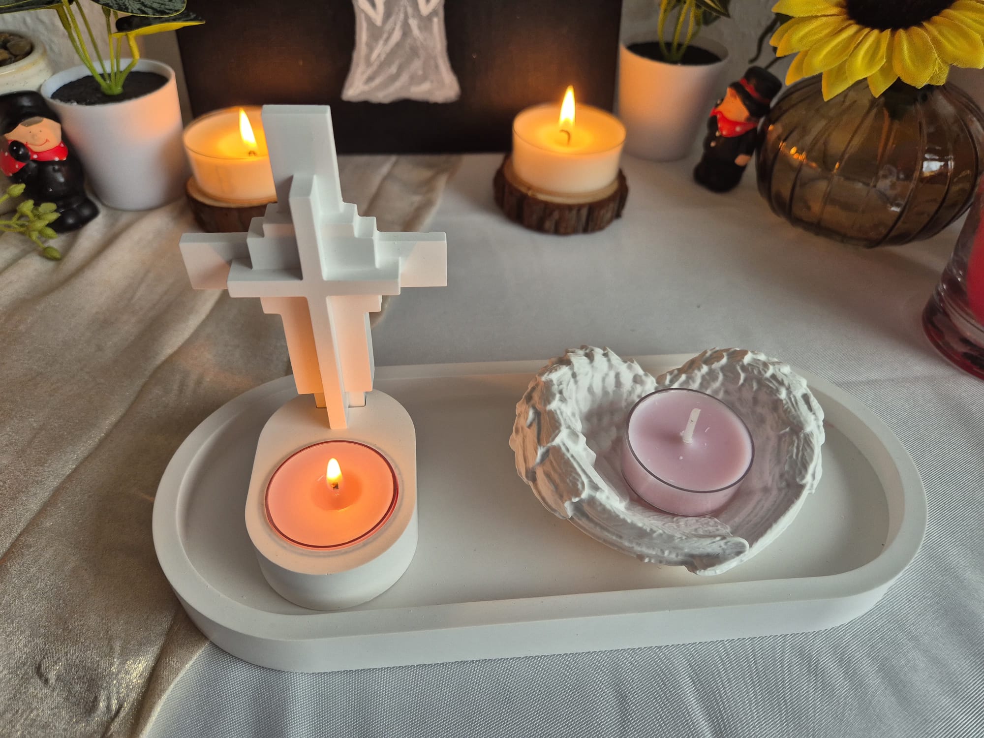 Handgemachtes Gebets- & Erinnerungsset mit Kreuz und Engelsflügeln – spirituelle Dekoration für Gebetsecke, Gedenkort & Seele