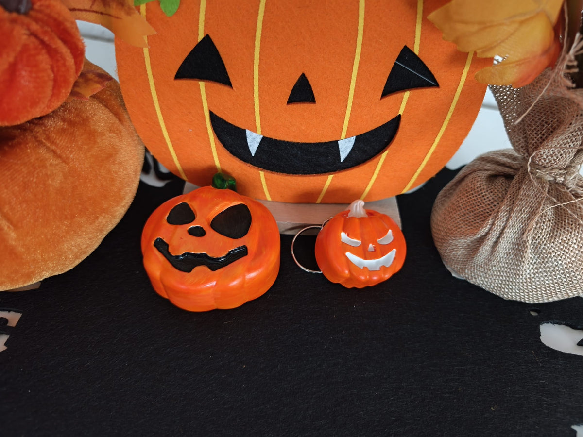 Halloween Kürbis Set – Kühlschrankmagnet & Schlüsselanhänger | Handgemacht